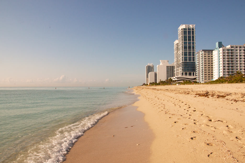 Miami Beach making plans to cope with rising sea levels, flooding